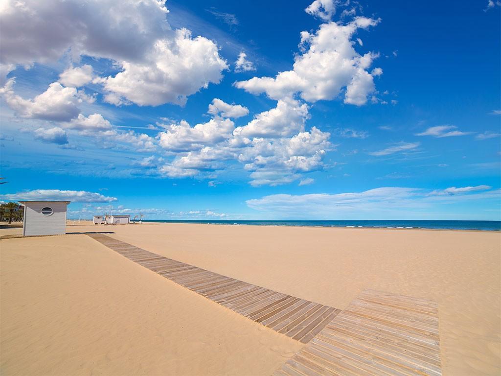 Exclusivo apartamento con piscina privada junto a la playa Gandía Exterior foto