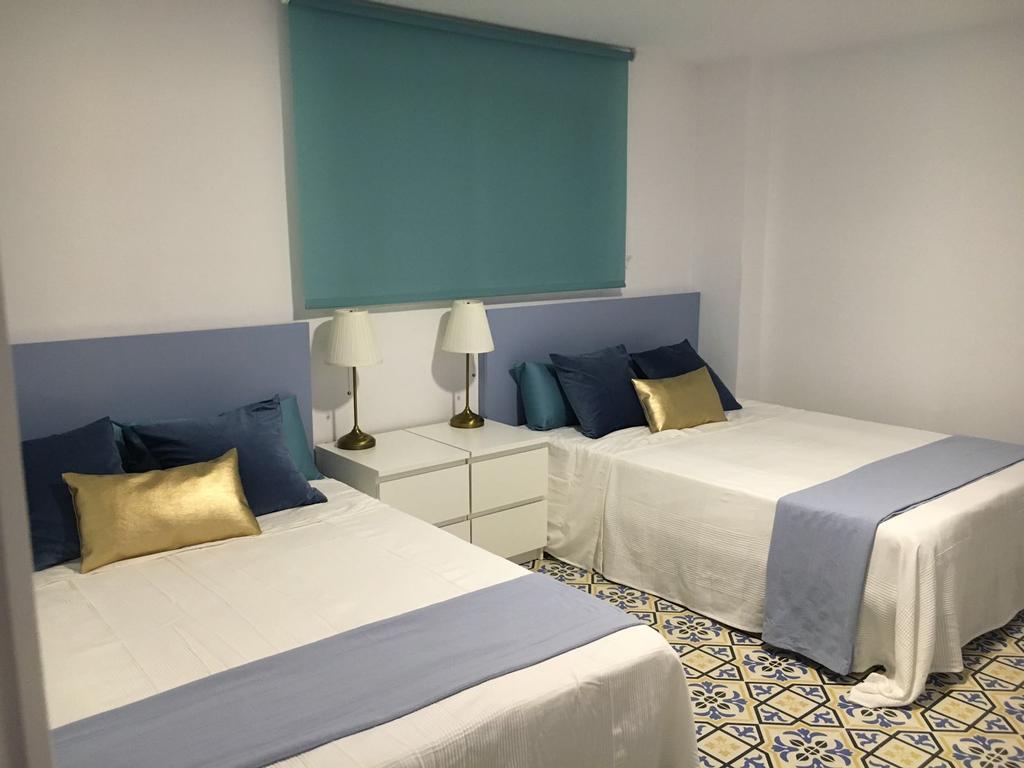 Exclusivo apartamento con piscina privada junto a la playa Gandía Exterior foto
